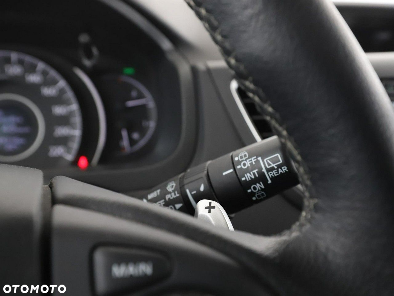 Honda CR-V 2.0i-VTEC 4WD Automatik Elegance - 32