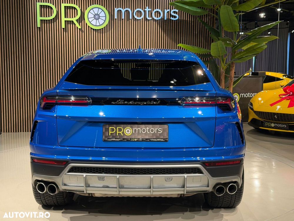 Lamborghini URUS - 6