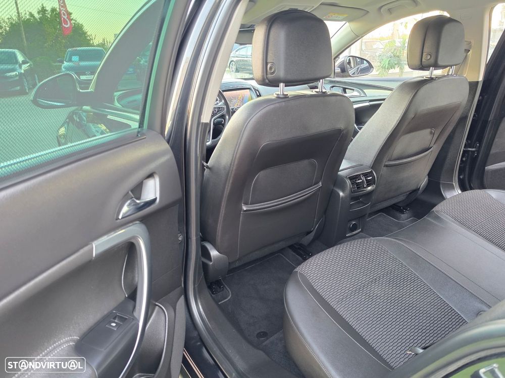 Opel Insignia Sports Tourer 1.6 CDTi Executive S/S J18 - 30