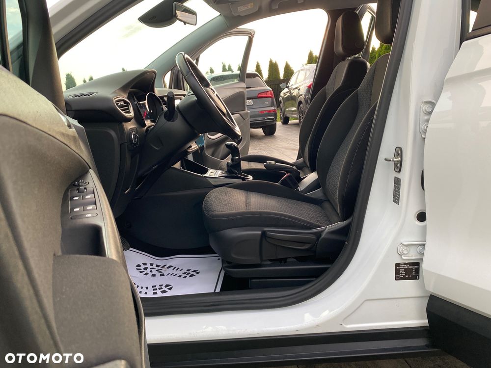 Opel Crossland X 1.2 T Design Line S&S - 7