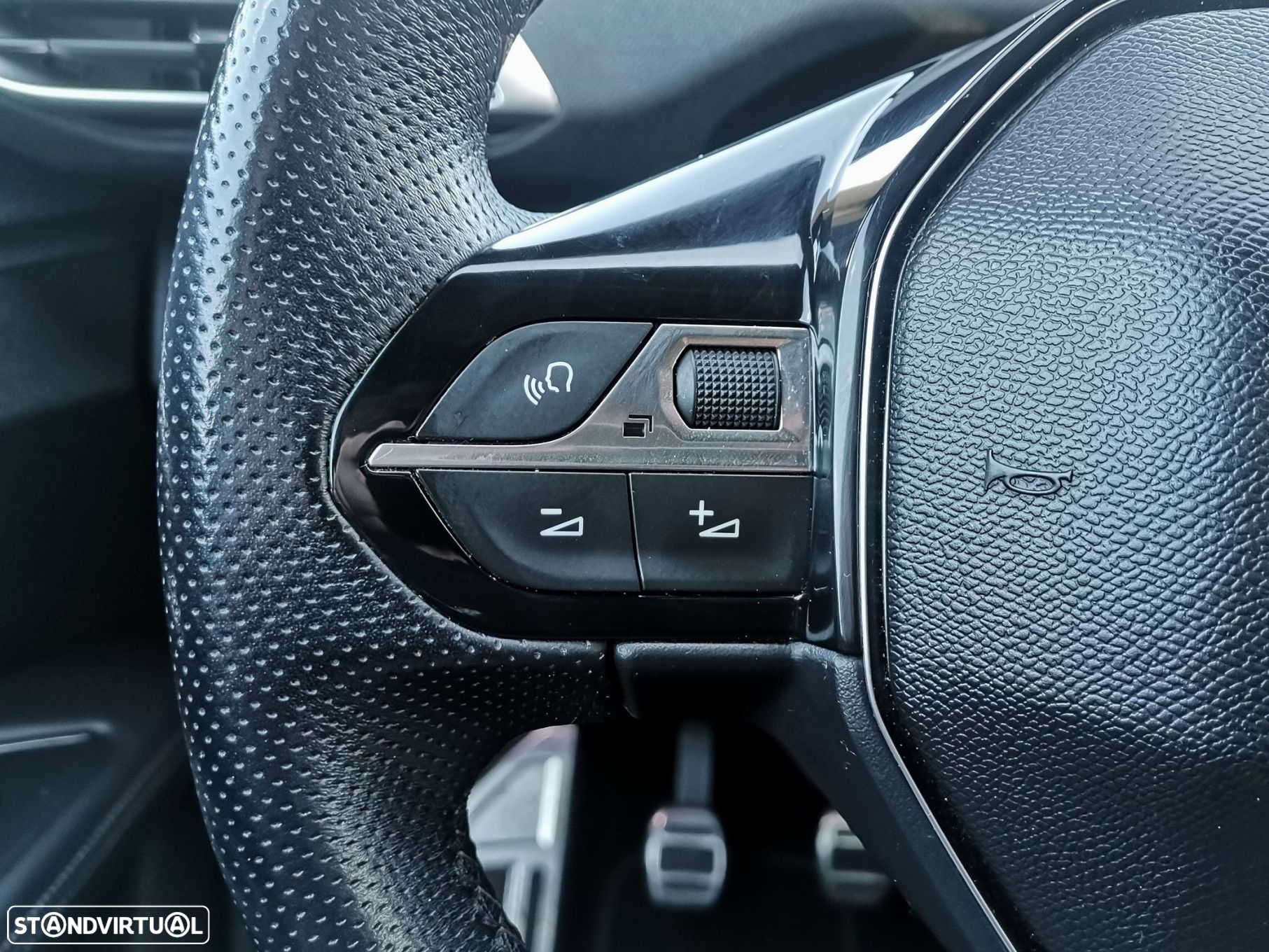 Peugeot 3008 1.5 BlueHDi GT Line - 25