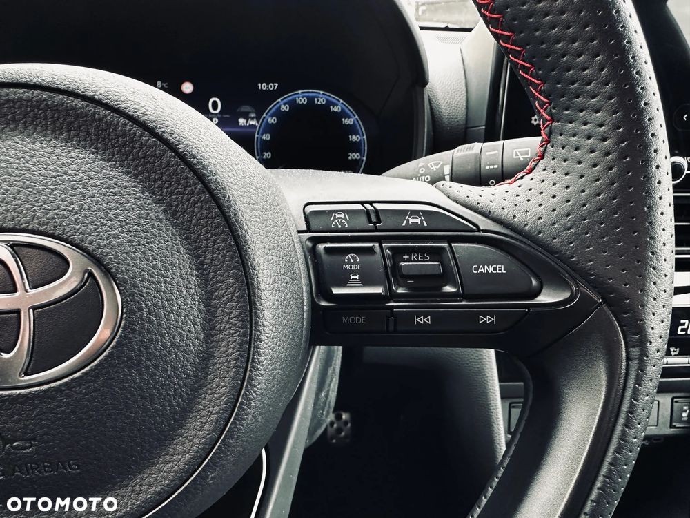 Toyota Yaris Cross Hybrid 1.5 GR Sport - 21