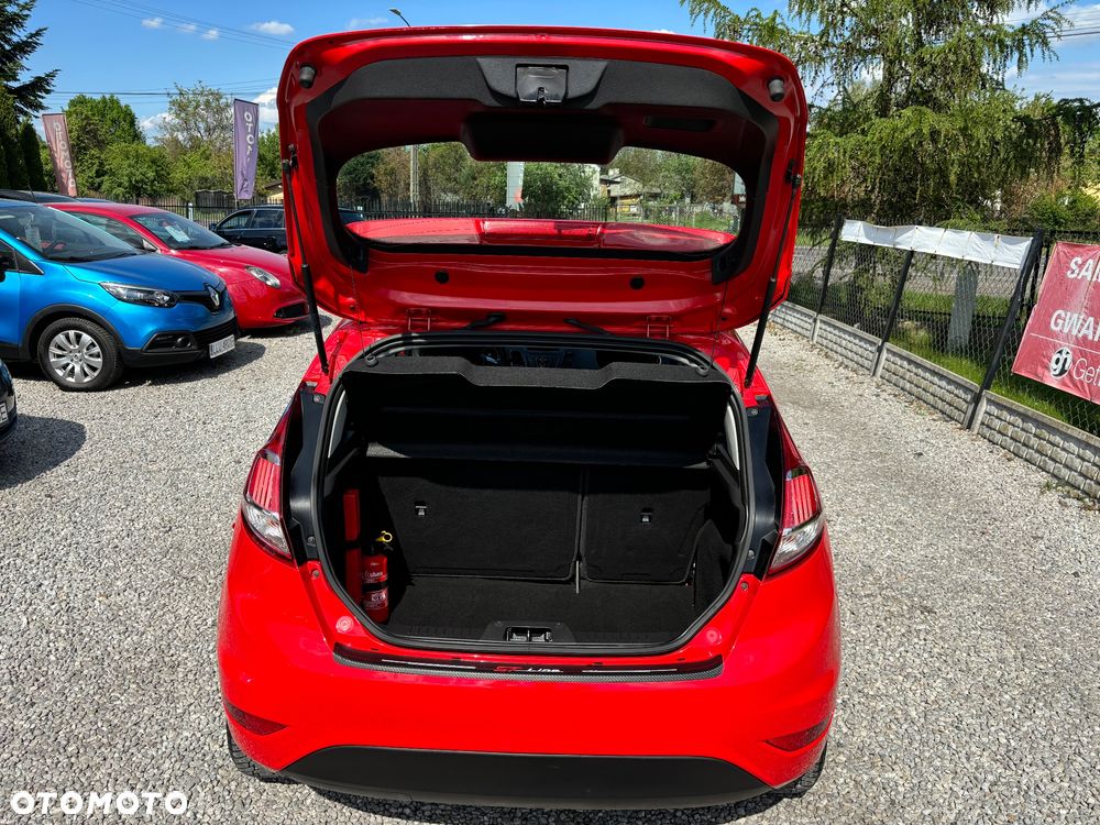 Ford Fiesta - 17