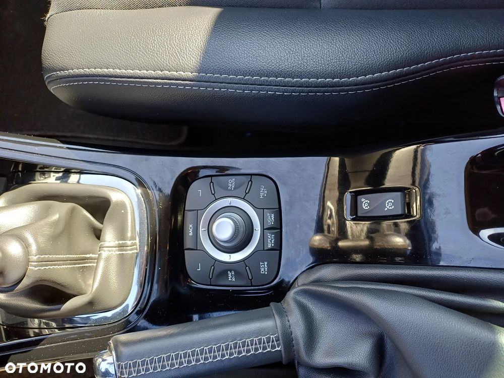 Renault Megane ENERGY TCe 115 Start & Stop Bose Edition - 21