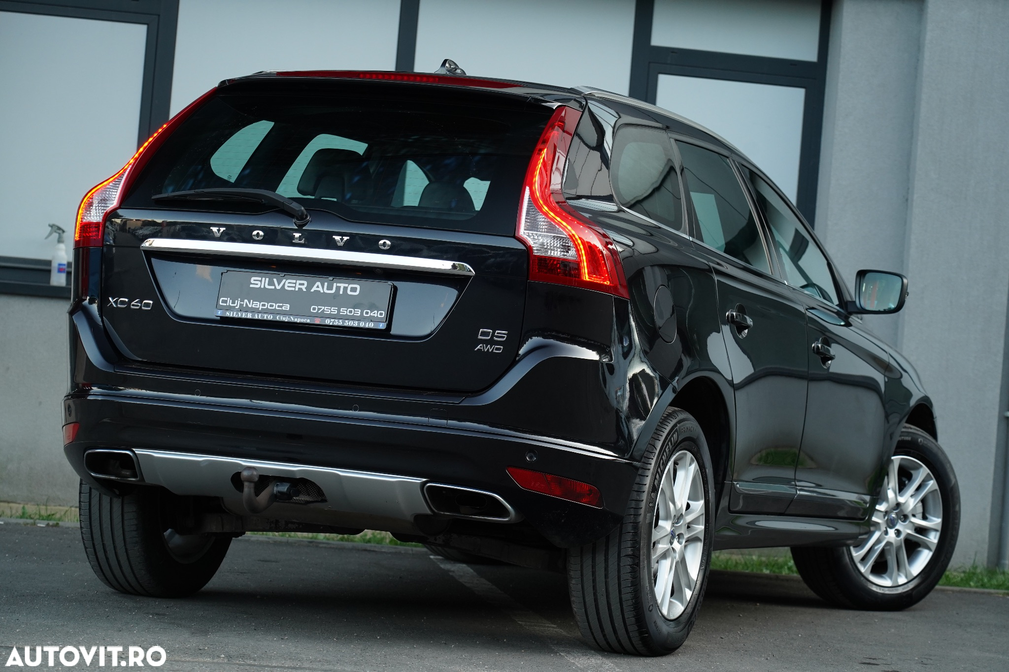 Volvo XC 60 D5 AWD Aut. Summum - 24