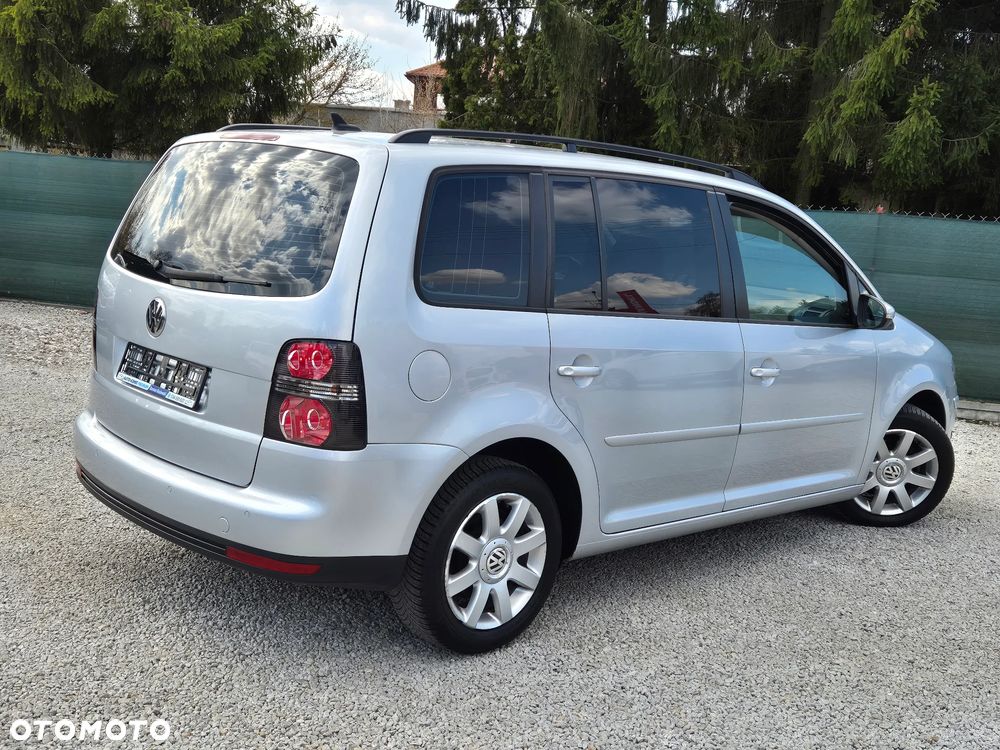 Volkswagen Touran 1.9 TDI DPF DSG Freestyle - 13