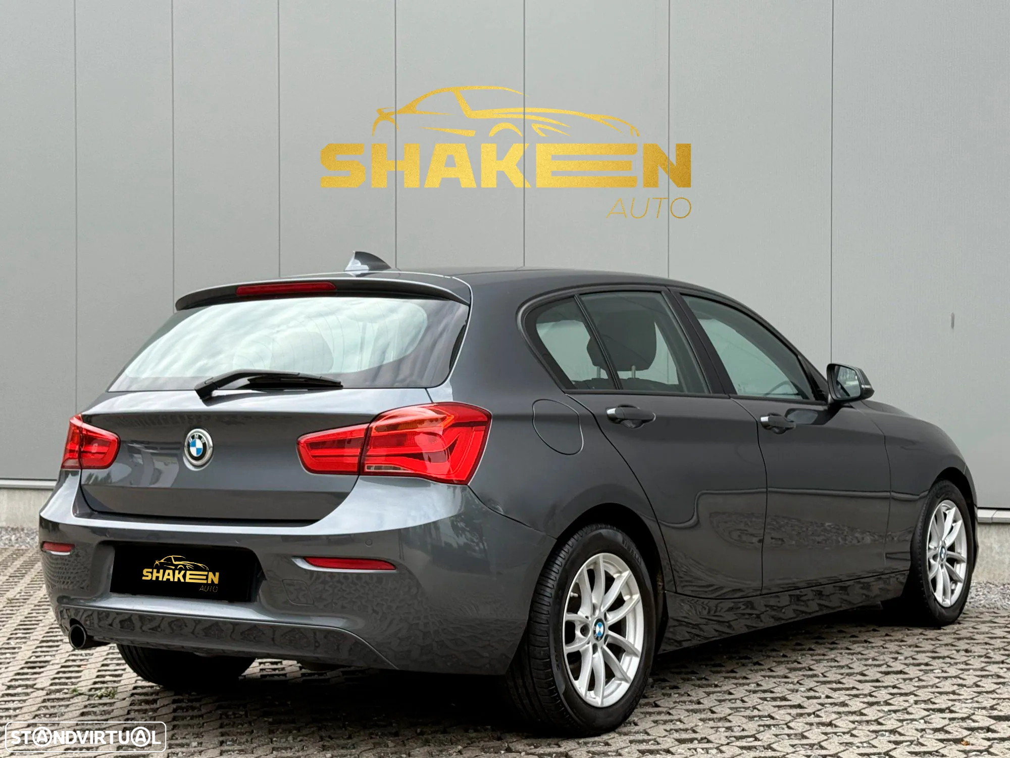 BMW 116 d Luxury Line - 4