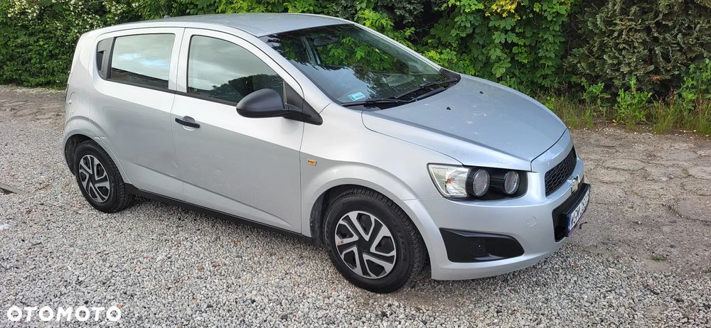 Chevrolet Aveo - 2