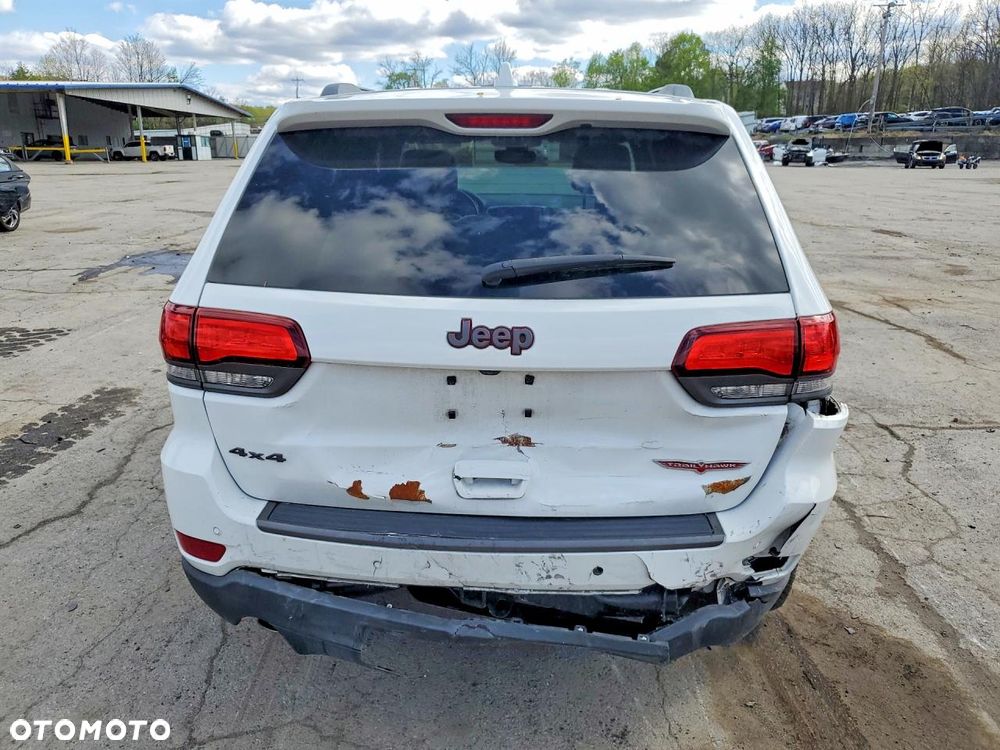 Jeep Grand Cherokee - 7