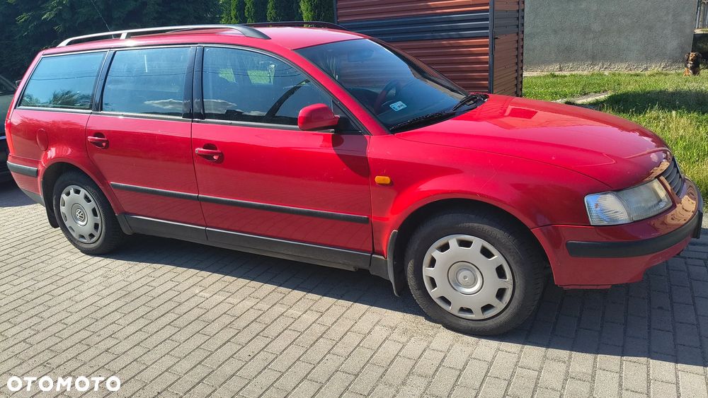 Volkswagen Passat - 2