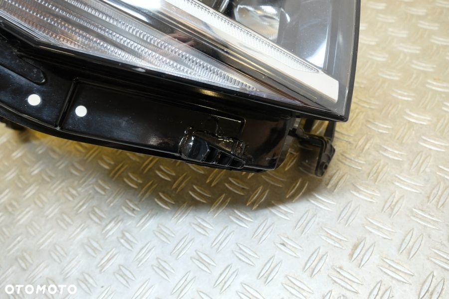 VW ATLAS CROSS SPORT 2020- REFLEKTOR LAMPA FULL LED R (36C) USA - 5