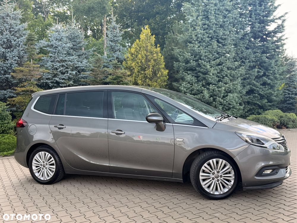 Opel Zafira 2.0 CDTI Cosmo S&S - 19