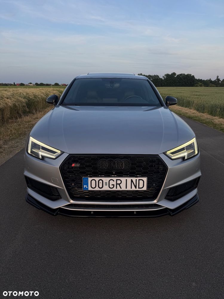 Audi S4 Limousine - 2