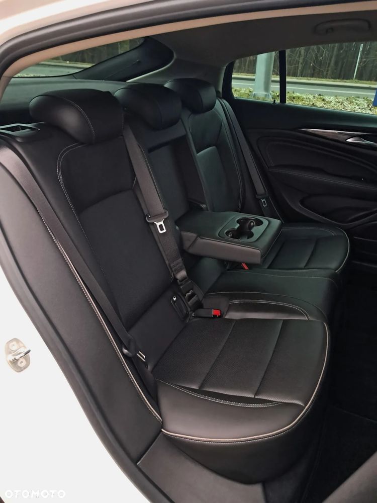 Opel Insignia 2.0 CDTI Cosmo - 14