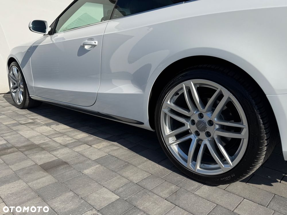 Audi A5 Cabrio 2.0 TDI - 34