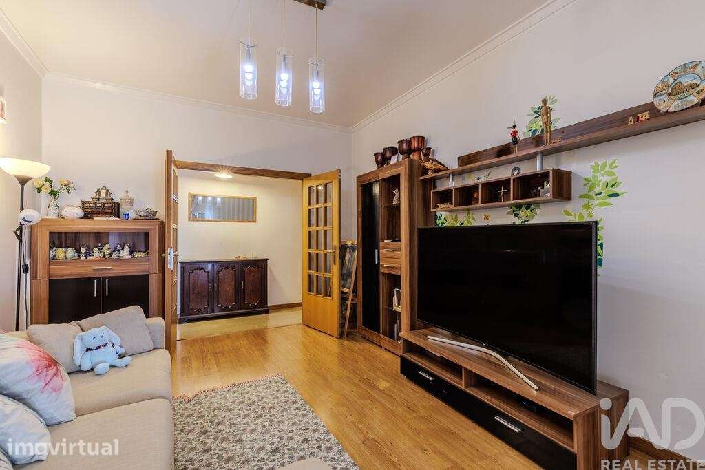 Apartamento T3 em Póvoa de Santo Adrião e Olival Basto de 130 m2 - Grande imagem: 3/23