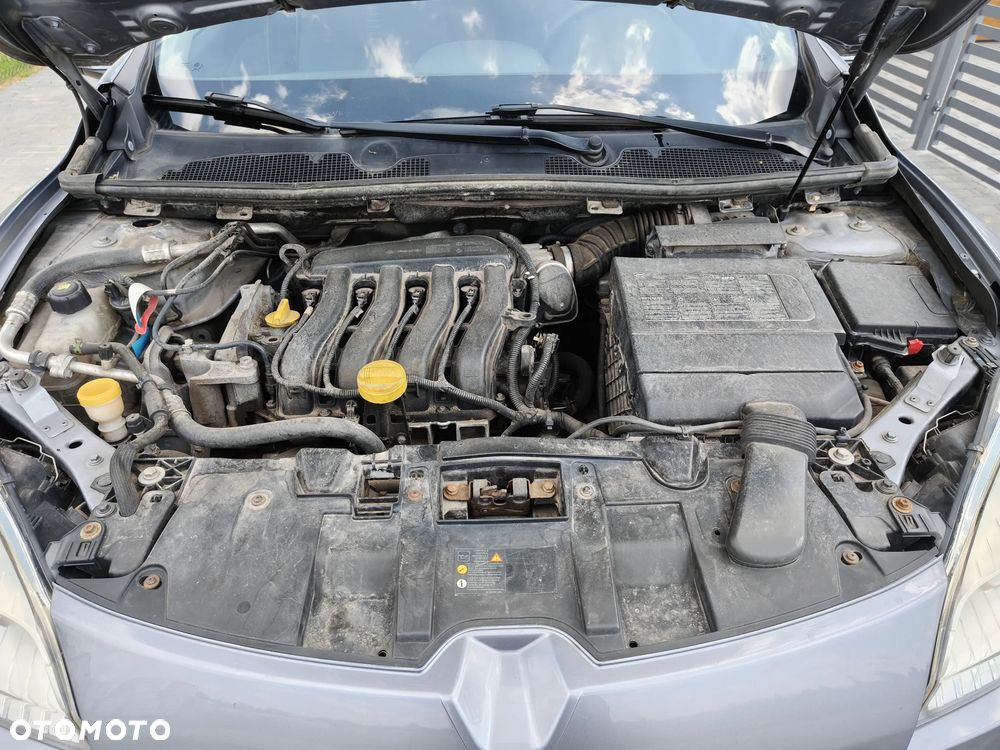 Renault Megane 1.6 16V Expression - 13