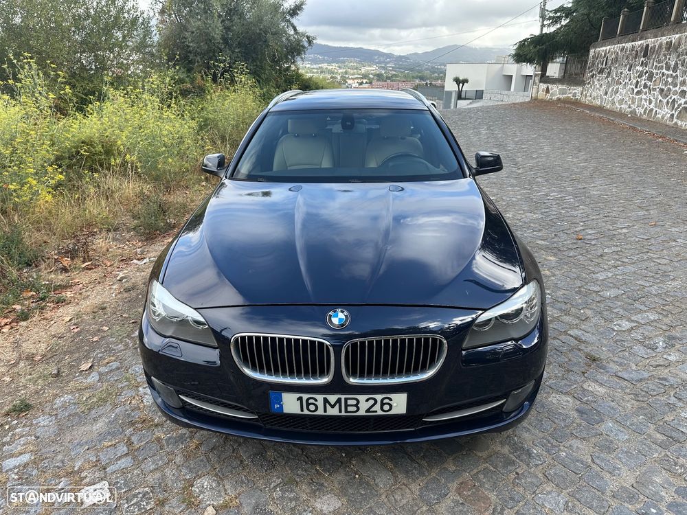 BMW 520 d Exclusive Auto 129g - 2