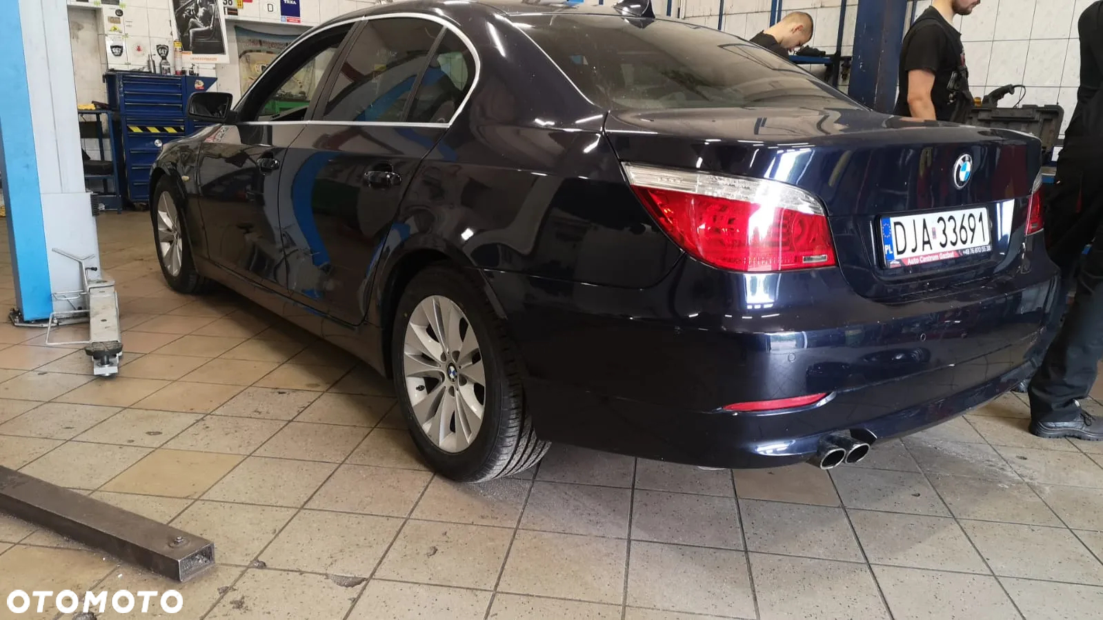 BMW Seria 5 525d - 7