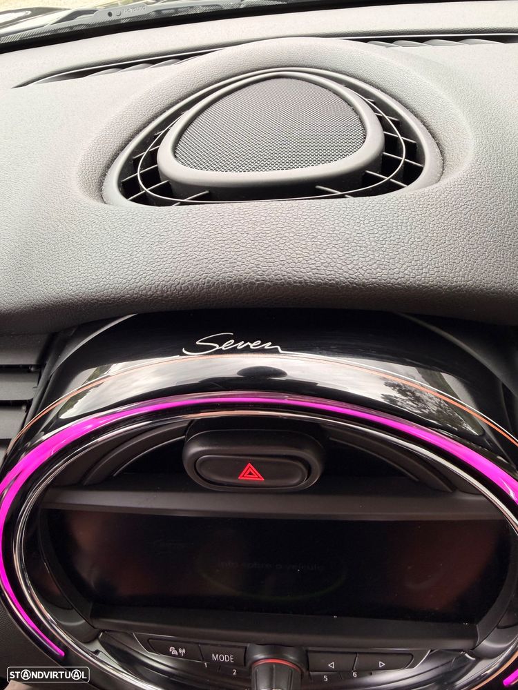 MINI 3 Portas Cooper D Auto - 19