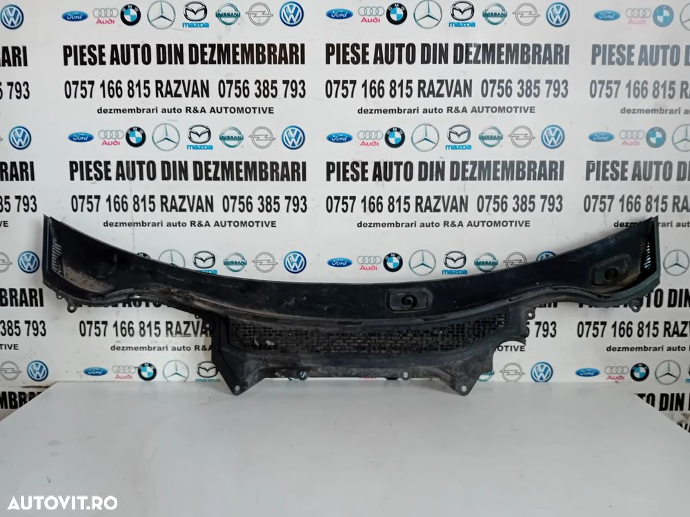 Grila Stergatoare Range Rover Sport L494 An 2013-2018 Volan Stanga Europa - 1