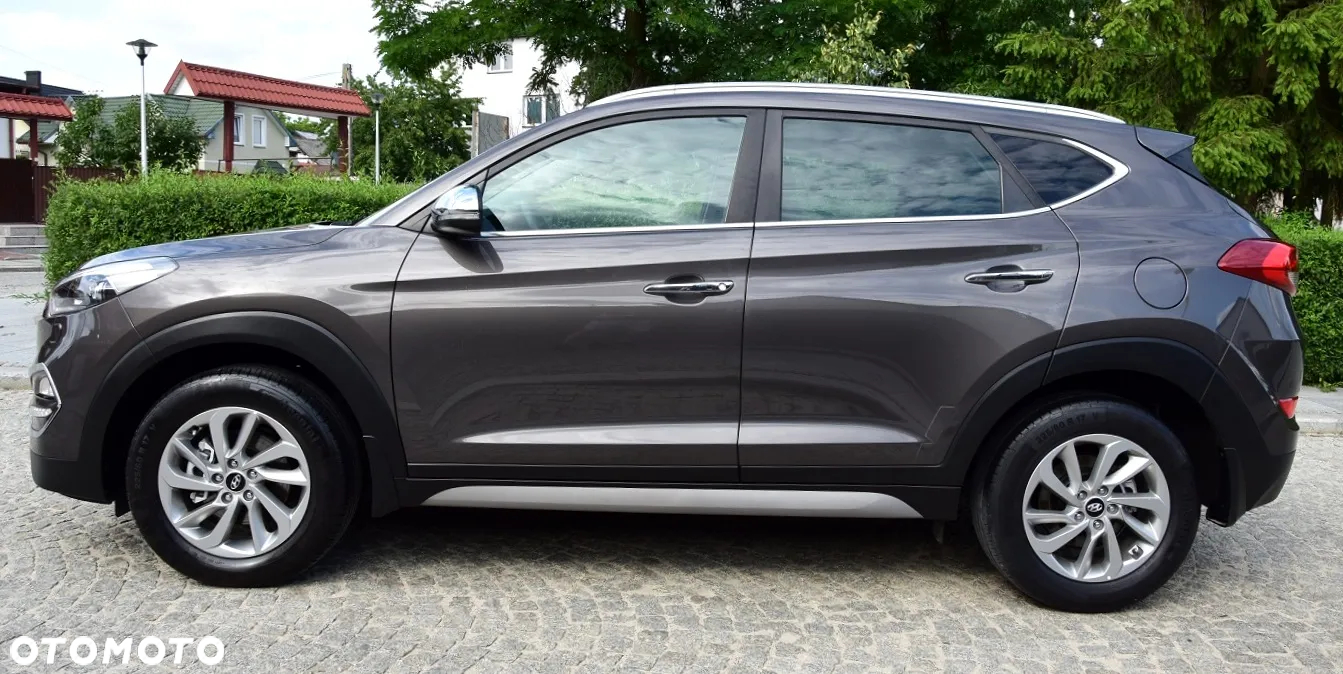 Hyundai Tucson 1.6 GDI BlueDrive Style 2WD - 23