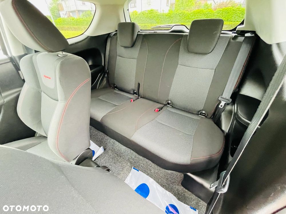 Suzuki Swift - 12