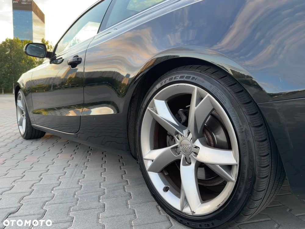 Audi A5 Coupé 2.0 TDI DPF quattro - 11
