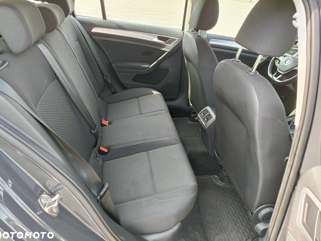 Volkswagen Golf VII 1.0 TSI Trendline - 11