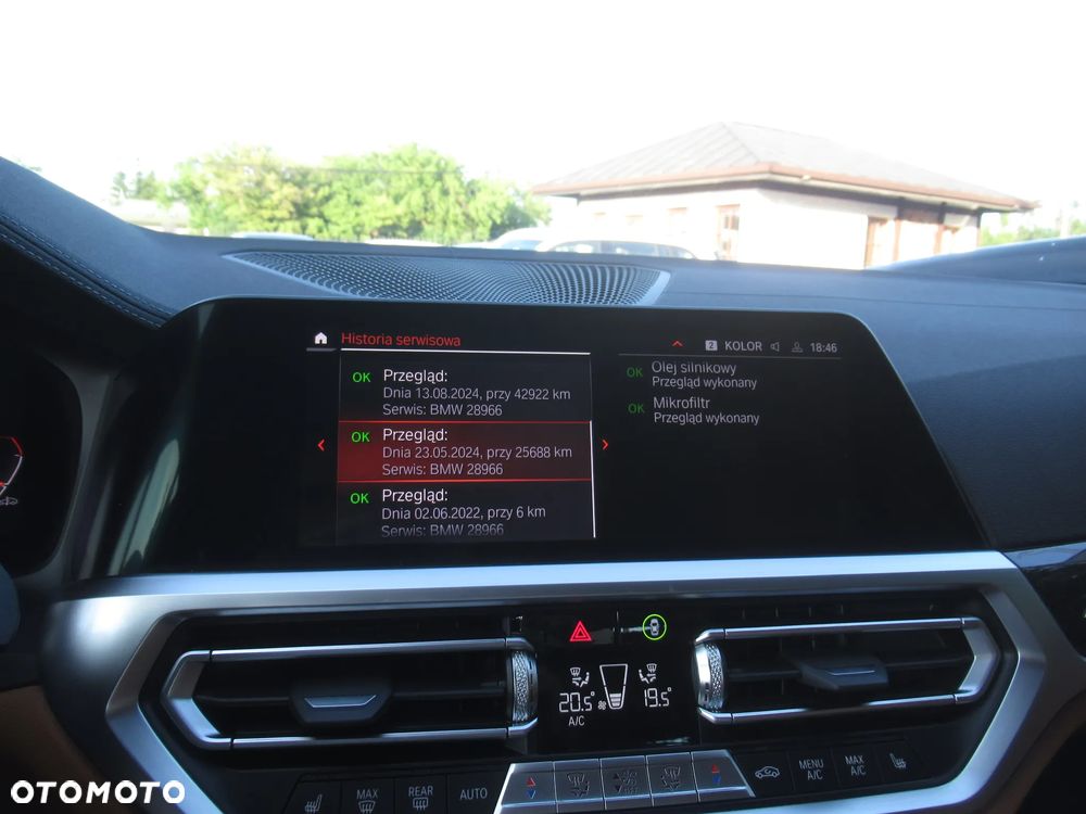 BMW Seria 3 318i Luxury Line - 35