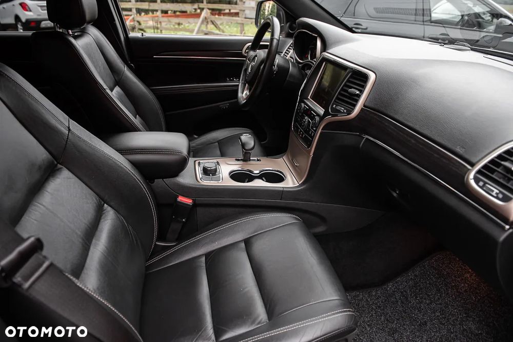 Jeep Grand Cherokee 3.0 CRD Summit - 37