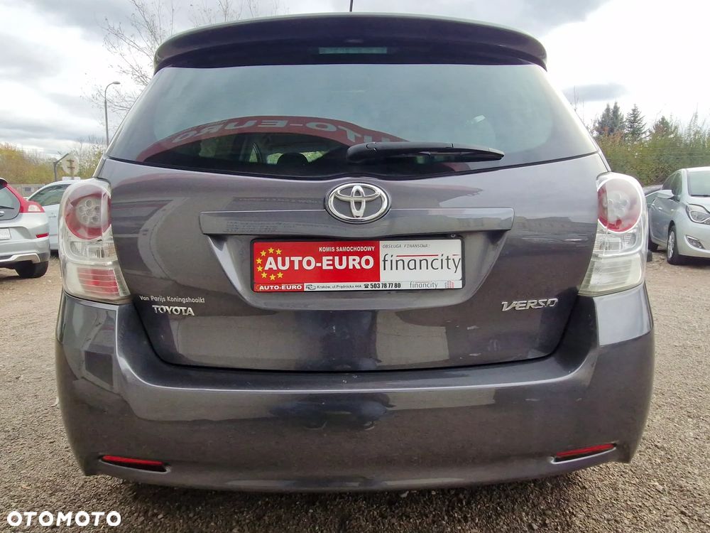 Toyota Verso 09-13 - 4