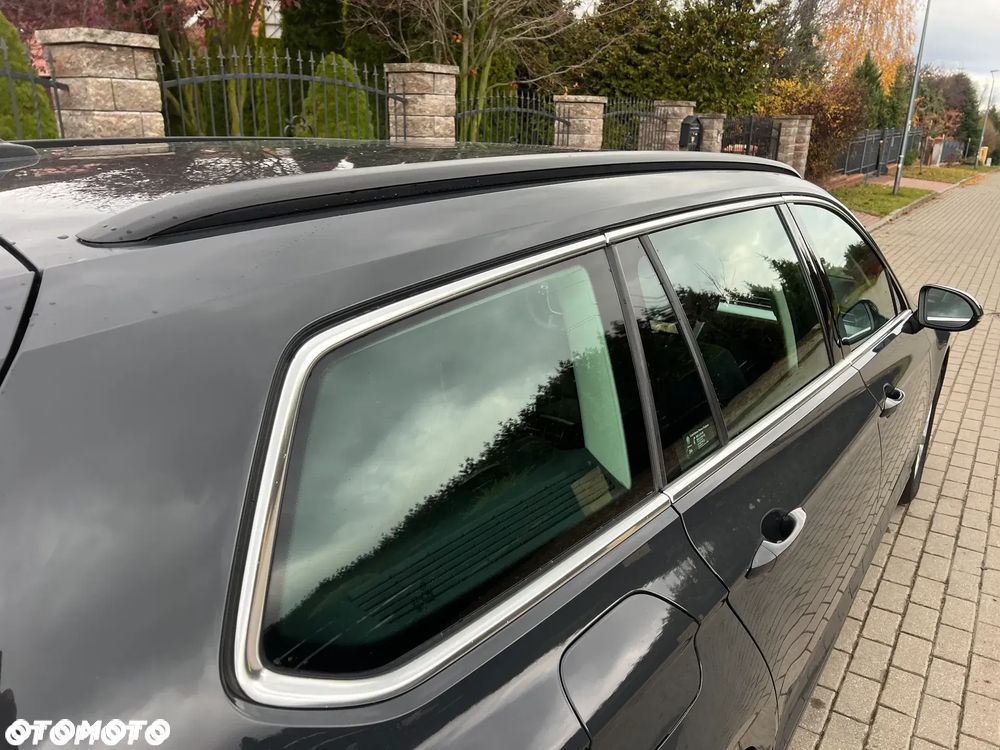 Volkswagen Passat 2.0 TDI BMT Comfortline - 24