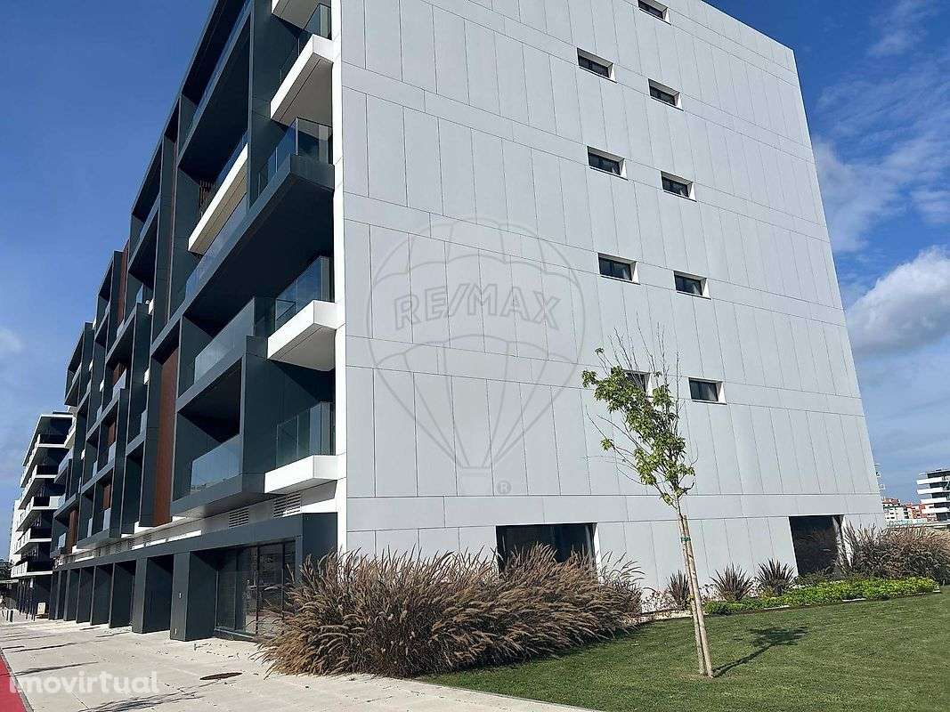 Loja  para arrendamento - Grande imagem: 3/4