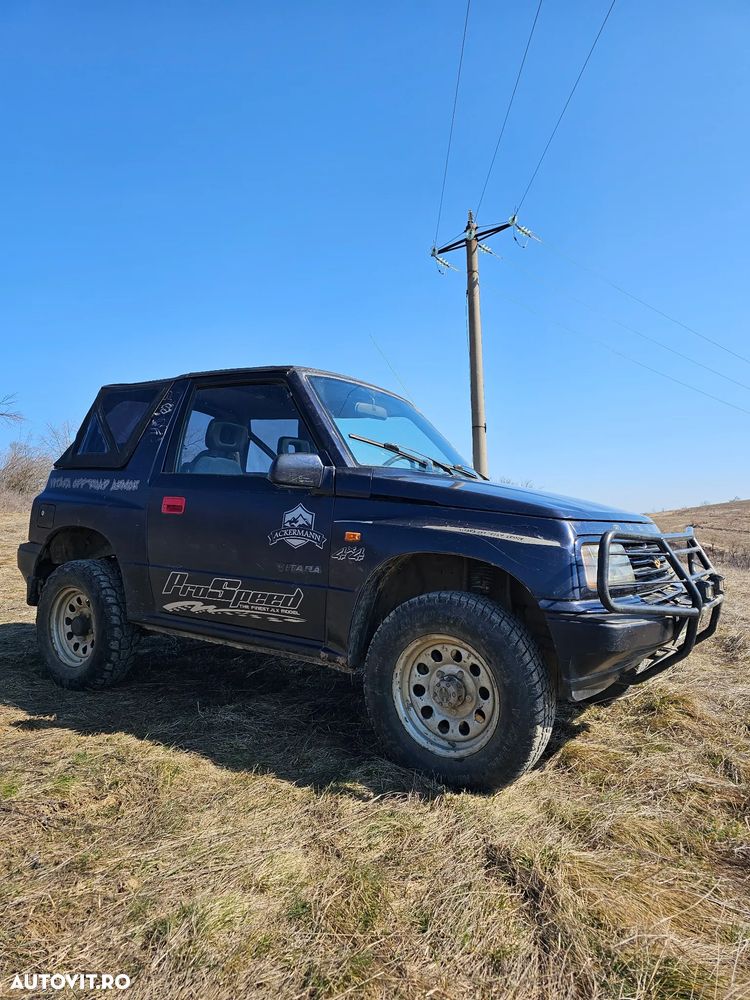 Suzuki Vitara - 3