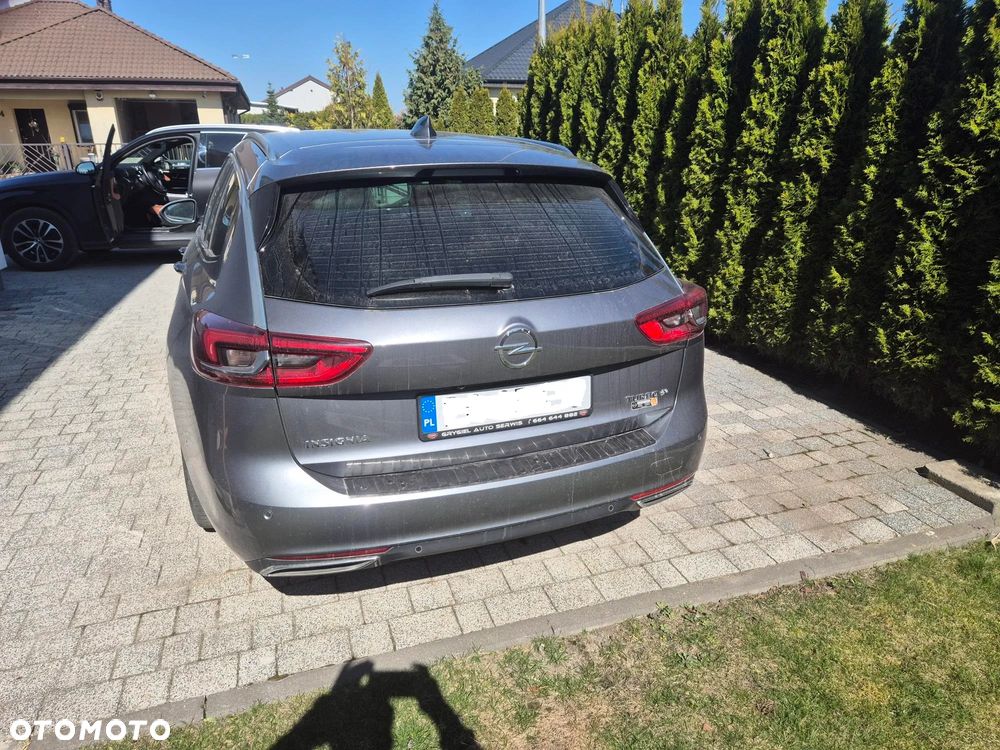 Opel Insignia 2.0 T 4x4 Exclusive S&S - 3