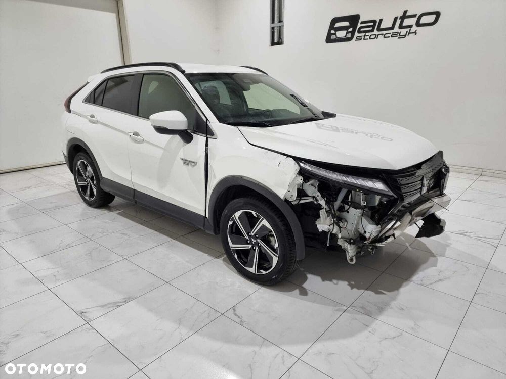 Mitsubishi Eclipse Cross - 10