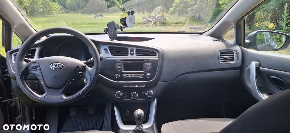Kia Ceed - 6