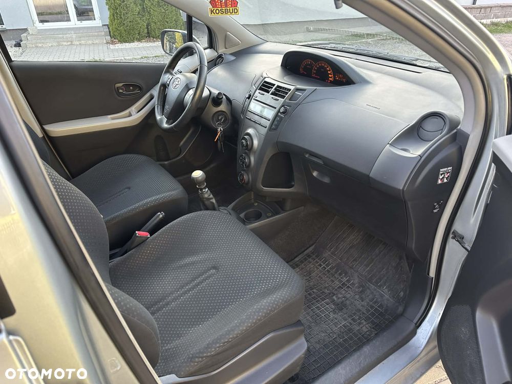 Toyota Yaris 1.33 Life - 19