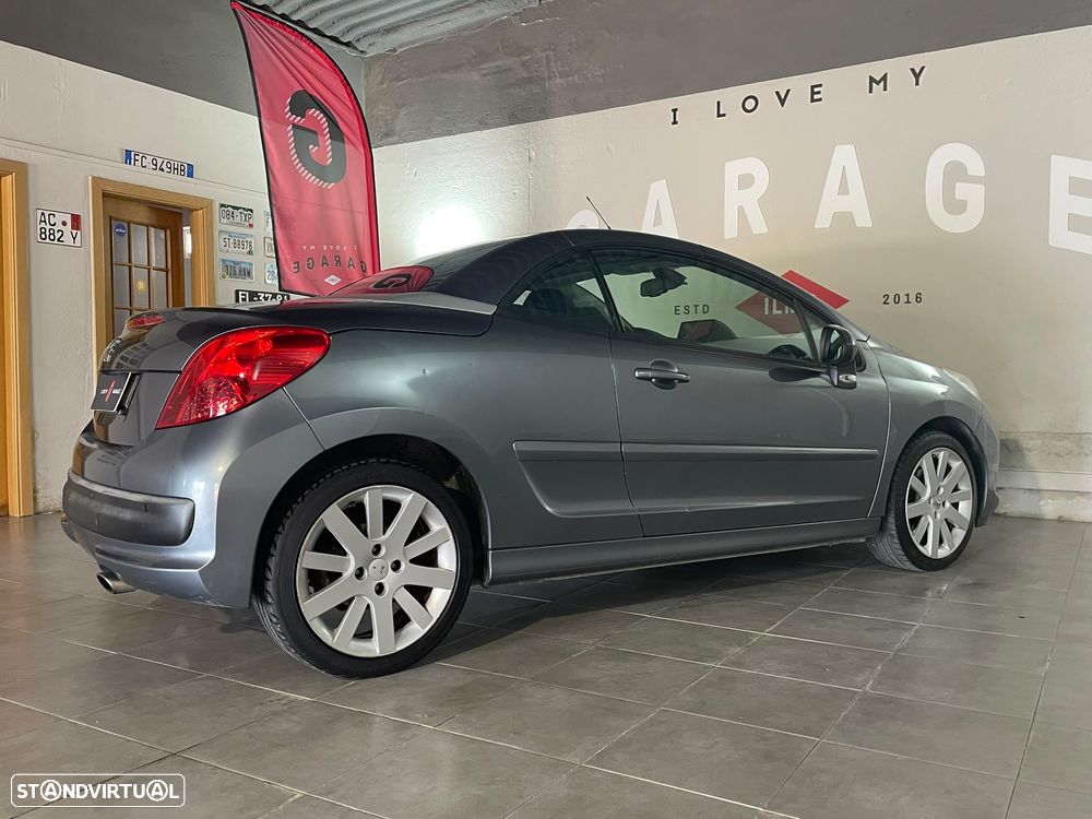 Peugeot 207 CC 1.6 HDi FAP Sport - 31