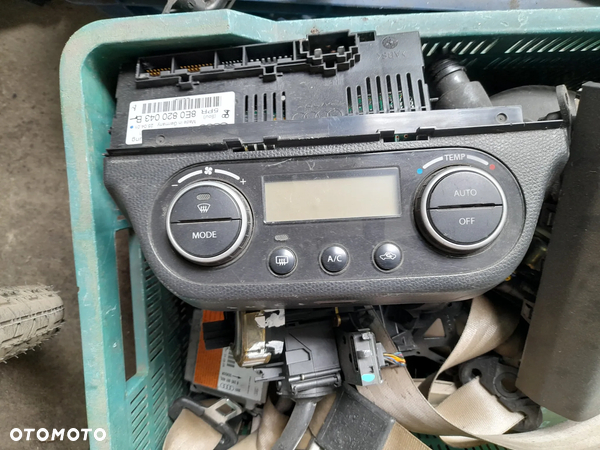 SUZUKI SWIFT MK6  PANEL STEROWANIE NAWIEWU