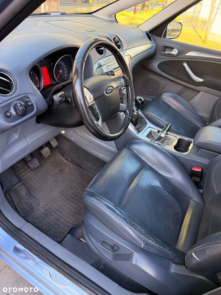 Ford S-Max 2.0 TDCi DPF Trend - 22