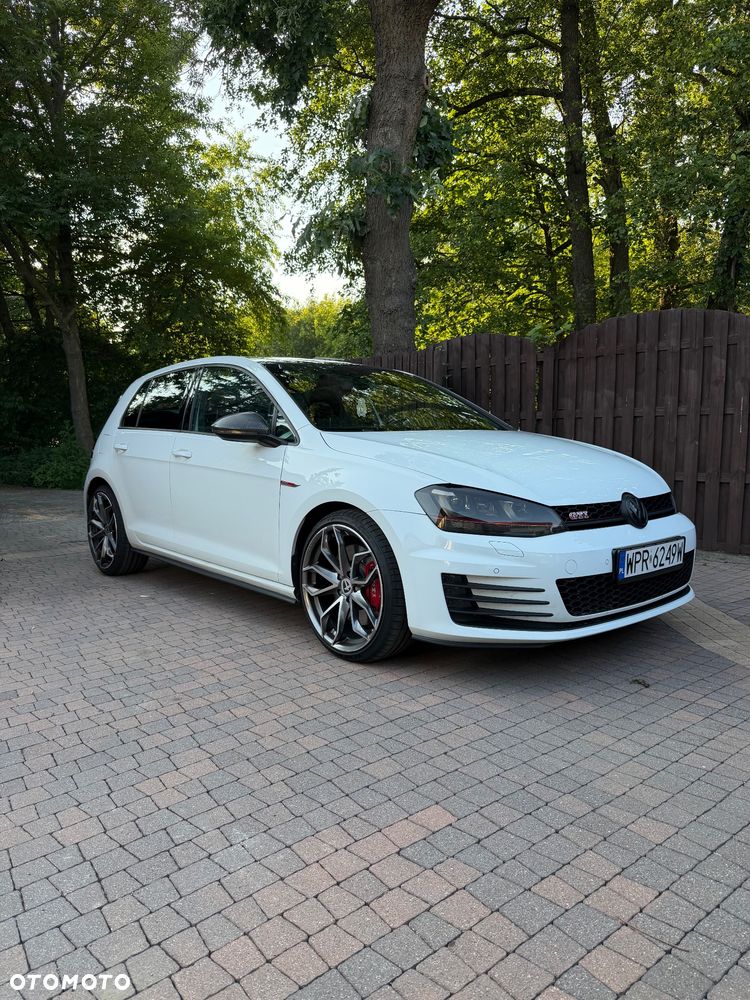 Volkswagen Golf 2.0 TSI BMT GTI Performance - 1