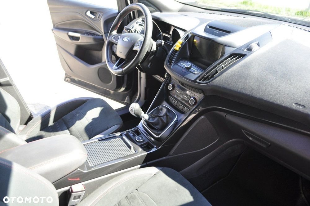 Ford Kuga 1.5 EcoBoost FWD ST-Line Black ASS MMT6 - 14