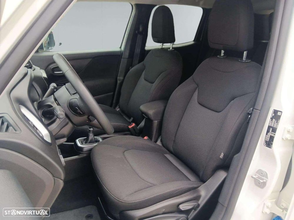 Jeep Renegade - 9