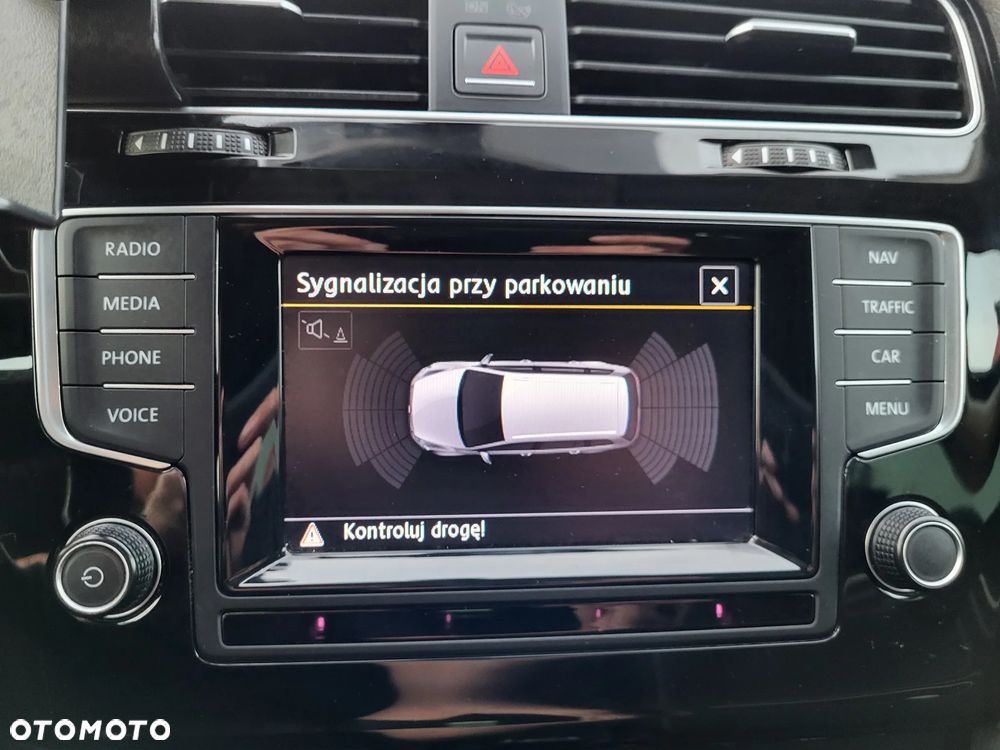 Volkswagen Golf Variant 2.0 TDI BlueMotion Technology Cup - 26