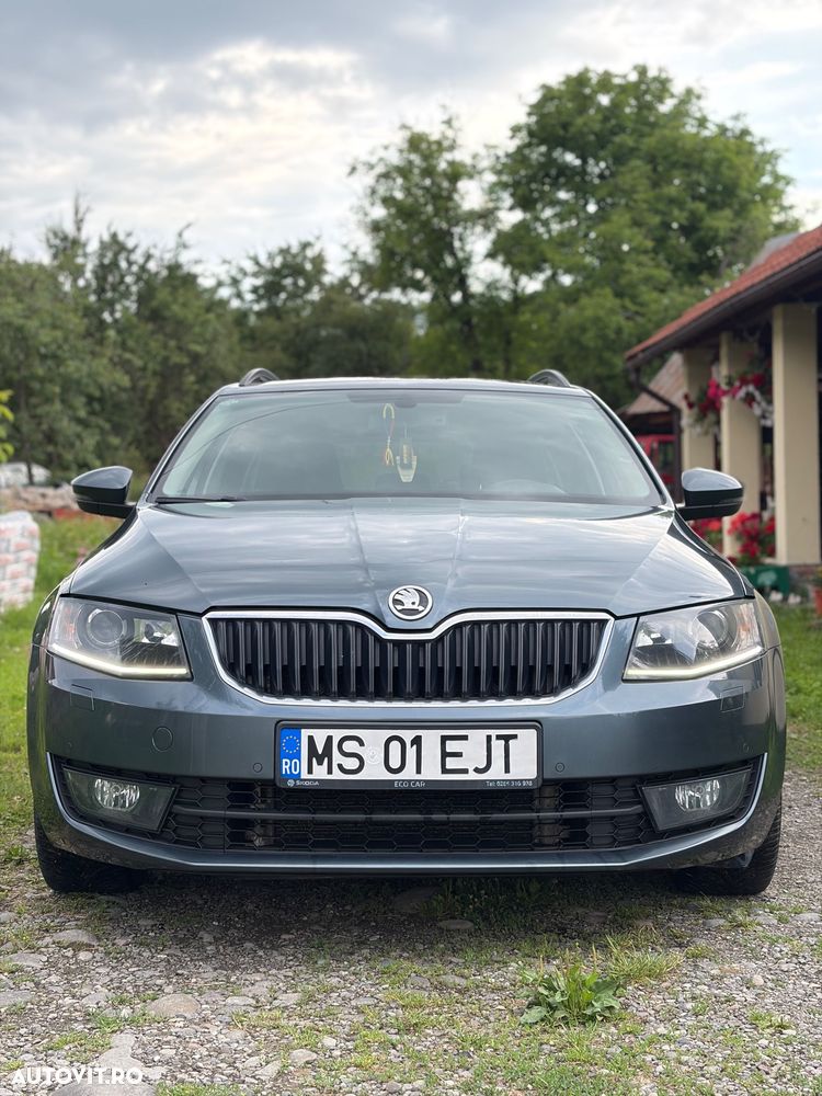 Skoda Octavia 2.0 TDI DSG 4X4 Style - 2