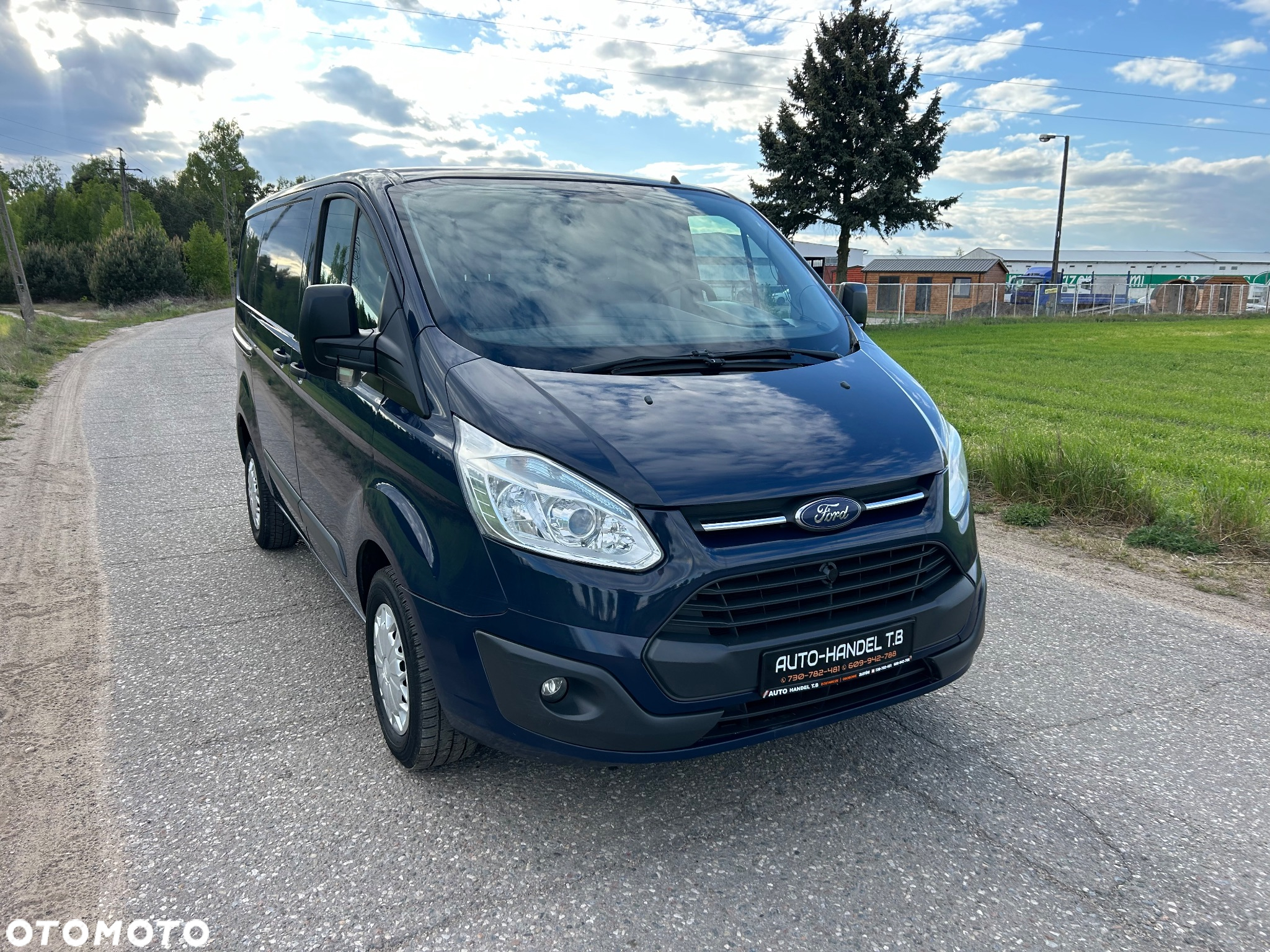 Ford Transit Custom - 12