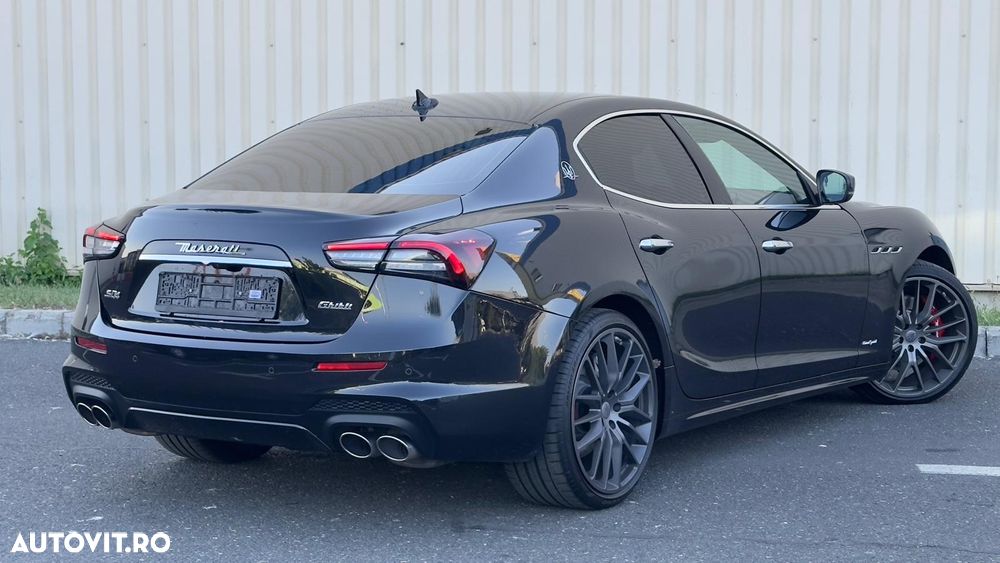 Maserati Ghibli S Q4 GranSport - 14