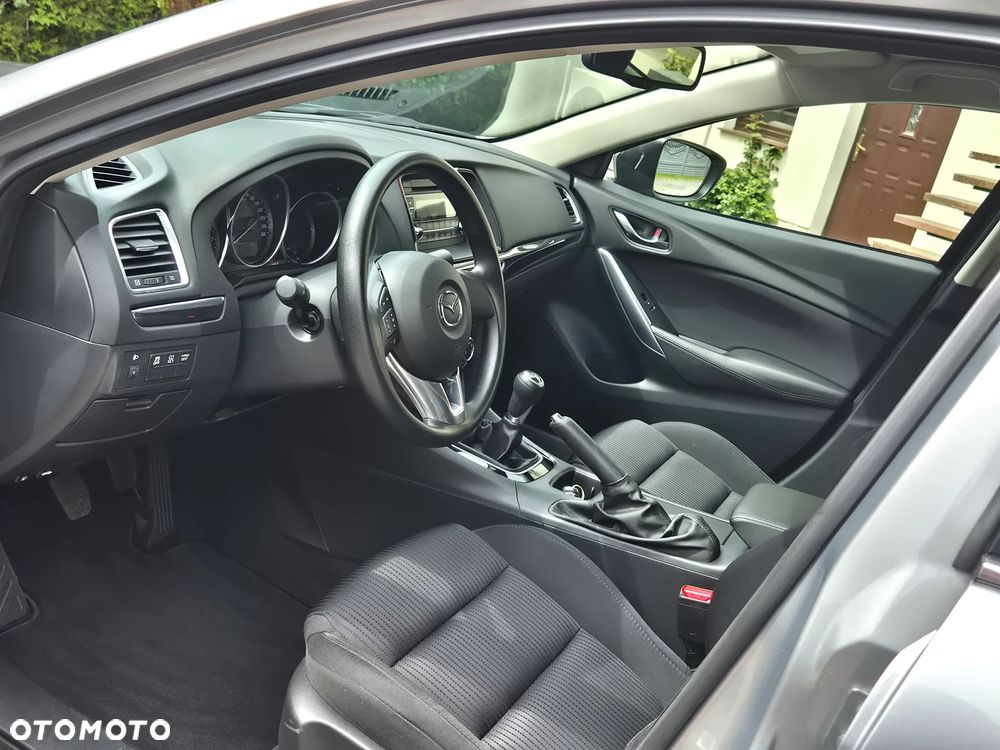 Mazda 6 - 12
